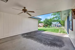 306 Swan Ridge Pl, Duncanville, TX 75137 - Photo 29