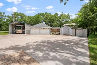 1023 County Road 3310, Greenville, TX 75402 - Photo 29