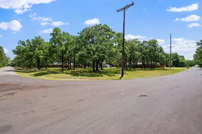 1023 County Road 3310, Greenville, TX 75402 - Photo 35