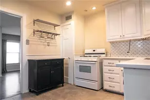 1325 Smilax Ave, Fort Worth, TX 76111 - Photo 5