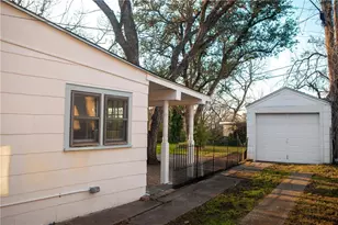 1325 Smilax Ave, Fort Worth, TX 76111 - Photo 21