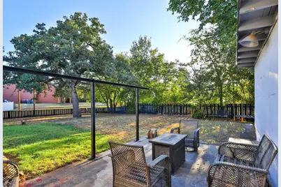 510 W Plummer Street, Eastland, TX 76448 - Photo 29