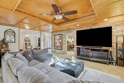 913 Harwood Terrace, Bedford, TX 76021 - Photo 9