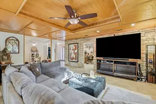 913 Harwood Terrace, Bedford, TX 76021 - Photo 9