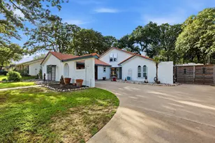 913 Harwood Terrace, Bedford, TX 76021 - Photo 1