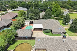 137 Brushy Mound Rd, Burleson, TX 76028 - Photo 5