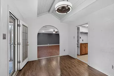 137 Brushy Mound Road, Burleson, TX 76028 - Photo 17
