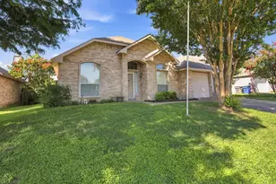 316 Willow Creek Ln, Glenn Heights, TX 75154 - Photo 7