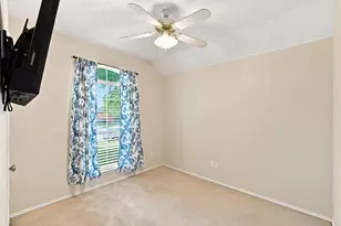 316 Willow Creek Ln, Glenn Heights, TX 75154 - Photo 15