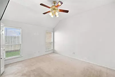 316 Willow Creek Lane, Glenn Heights, TX 75154 - Photo 23