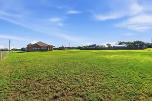 265 Delatorre St, Trenton, TX 75490 - Photo 23