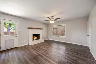11218 Buchanan Dr, Dallas, TX 75228 - Photo 9