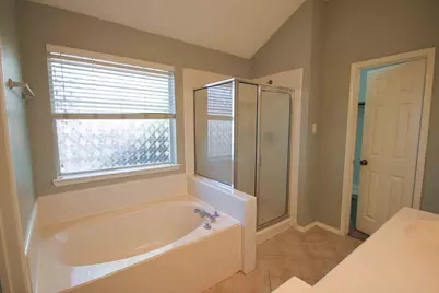 2932 Dover Drive, McKinney, TX 75069 - Photo 7
