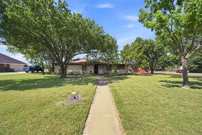 300 Pebble Creek Lane, Red Oak, TX 75154 - Photo 5
