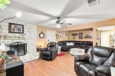 300 Pebble Creek Lane, Red Oak, TX 75154 - Photo 7