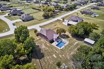 7411 McKinney Meadows Drive, McKinney, TX 75071 - Photo 35