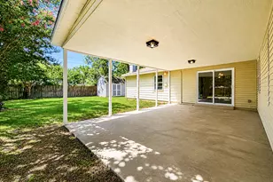 209 W Southern Ave, Saginaw, TX 76179 - Photo 19