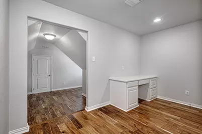828 Thomas Crossing Drive, Fort Worth, TX 76028 - Photo 35