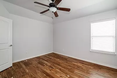 828 Thomas Crossing Drive, Fort Worth, TX 76028 - Photo 31