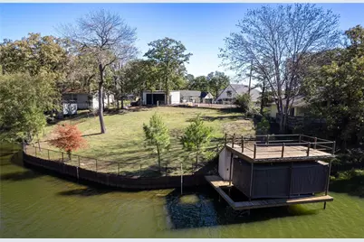 195 Lake Creek Drive, Mabank, TX 75156 - Photo 7
