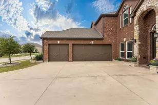 4804 Wharton Ave, Aubrey, TX 76227 - Photo 3