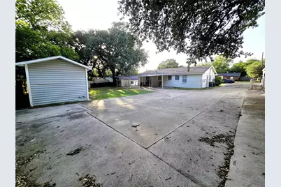 604 E 4th Street, Weatherford, TX 76086 - Photo 23