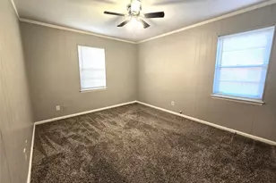 604 E 4th St, Weatherford, TX 76086 - Photo 15