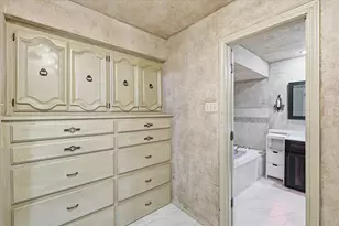 1000 Oxfordshire Dr, Carrollton, TX 75007 - Photo 21