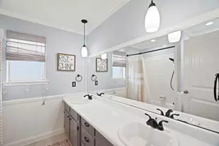 2116 Stonegate Dr N, Bedford, TX 76021 - Photo 19