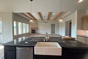 802 Westover Dr, Van Alstyne, TX 75495 - Photo 9