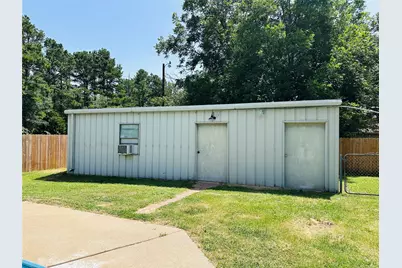 3307 Bogota Street, Athens, TX 75752 - Photo 25