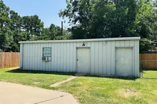 3307 Bogota St, Athens, TX 75752 - Photo 25