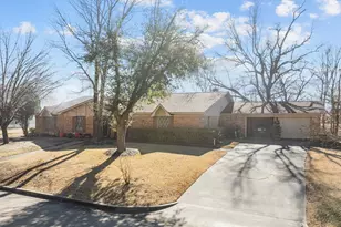 703 Amy St, Canton, TX 75103 - Photo 29