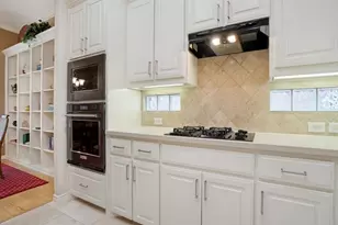 352 Rio Bravo Dr, Fairview, TX 75069 - Photo 5