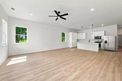 1022 E 9th Street, Dallas, TX 75203 - Photo 5