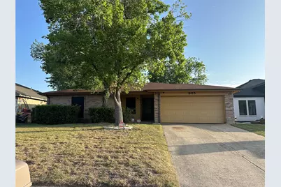925 Woodcrest Drive, Lancaster, TX 75134 - Photo 1