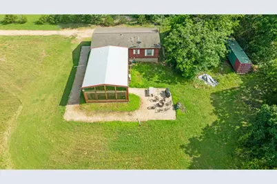 1101 County Road 2810, Honey Grove, TX 75446 - Photo 13