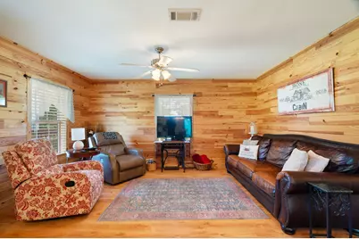 1101 County Road 2810, Honey Grove, TX 75446 - Photo 5