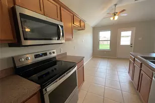 4202 Agate Dr, Granbury, TX 76049 - Photo 5