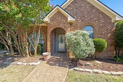 901 Green Brook Drive, Allen, TX 75002 - Photo 3
