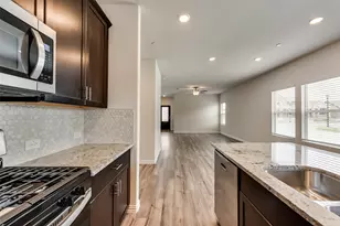 211 Monarch Wy, Wylie, TX 75098 - Photo 11