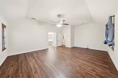 6305 Hilltop Drive, The Colony, TX 75056 - Photo 13