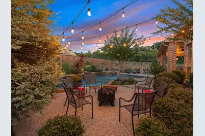 2201 Lady Cornwall Drive, Lewisville, TX 75056 - Photo 7