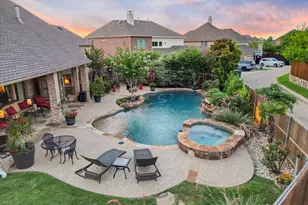2201 Lady Cornwall Dr, Lewisville, TX 75056 - Photo 3
