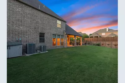2201 Lady Cornwall Drive, Lewisville, TX 75056 - Photo 9