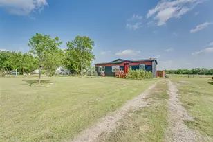 3912 Co Rd 4119, Campbell, TX 75422 - Photo 9