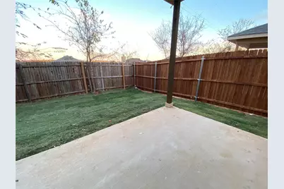 802 Rolling Terrace Circle, Granbury, TX 76049 - Photo 15