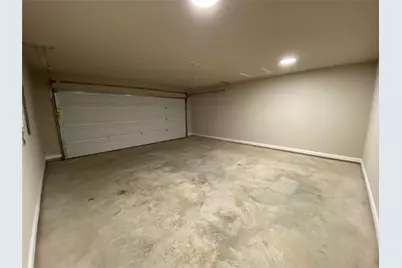 802 Rolling Terrace Circle, Granbury, TX 76049 - Photo 13