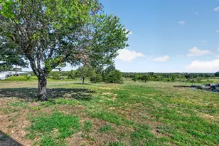 449 Big Salty Dr, Springtown, TX 76082 - Photo 23