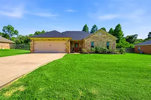 2810 Trey Cir, Athens, TX 75752 - Photo 23